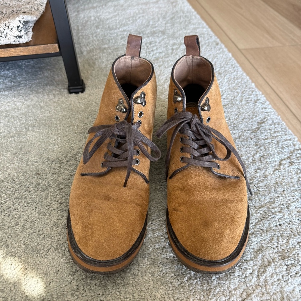 Banana Republic Suede Tan Boots